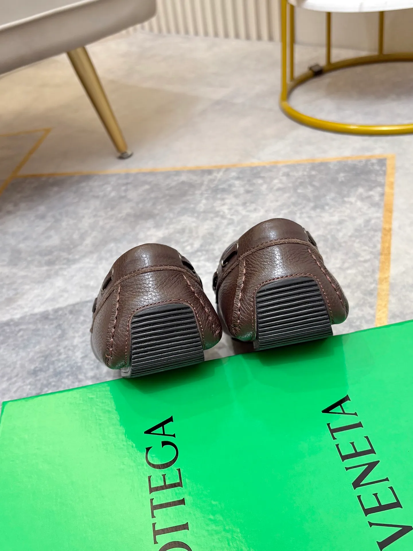 P420💰 (Niu Li + Niu Pad) [BV] The latest hot style‼ ️Casual men's shoes, uppers imported first-layer cowhide ➕Full imported cowhide lining✔️Exquisite workmanship, excellent foot feel, special rubber soles✔️, cool and fashionable, the latest fashion, fashionable outsole, hurry up.  Code number: 38-44 (can be customized to 37.45, non-refundable)